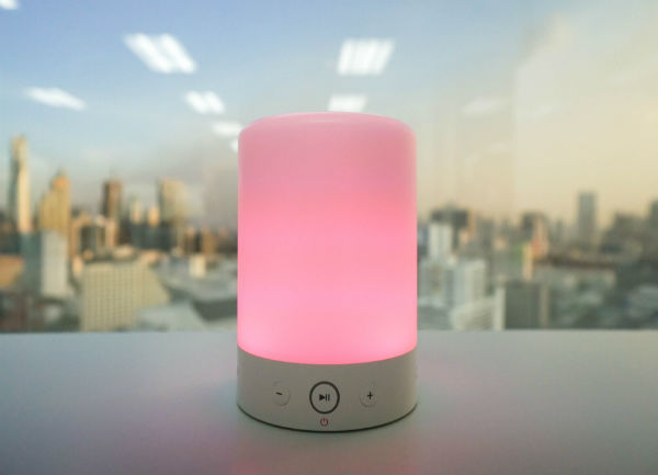 Altavoz con luz - blog Euronics