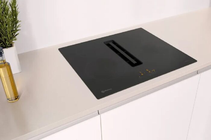 placa con extractor integrado Balay